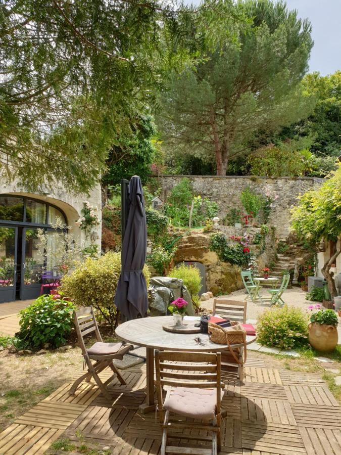 Gite La Comete Chinon Exterior photo