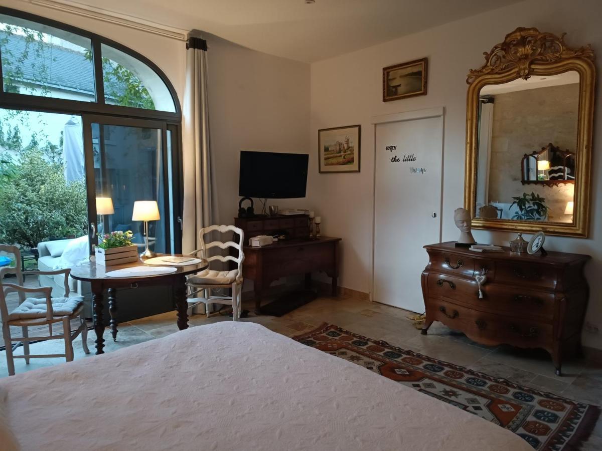 Gite La Comete Chinon Exterior photo