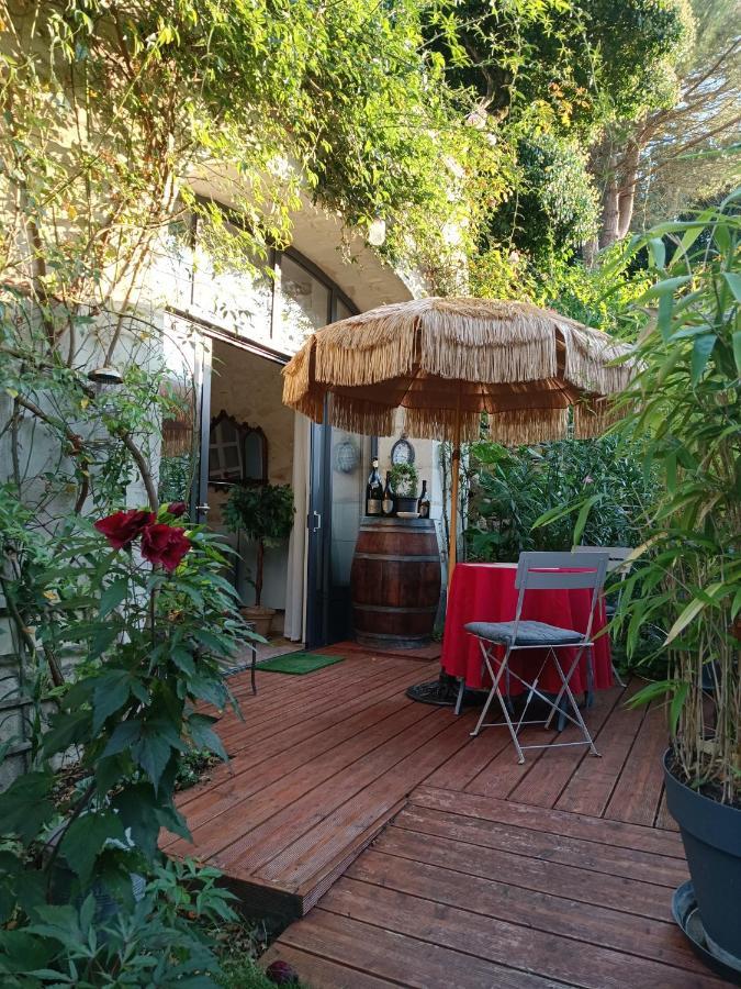 Gite La Comete Chinon Exterior photo